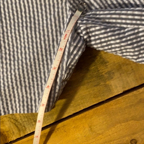 EUC Banana Republic Hampton Seesucker Shorts - Picture 6 of 6